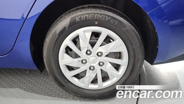 2021 Hyundai Avante (CN7) 1.6 Sold VIN KMHLL41EAMU033468 – exterior detail 2021 Hyundai Avante (CN7) 1.6 Sold VIN KMHLL41EAMU033468 – exterior detail