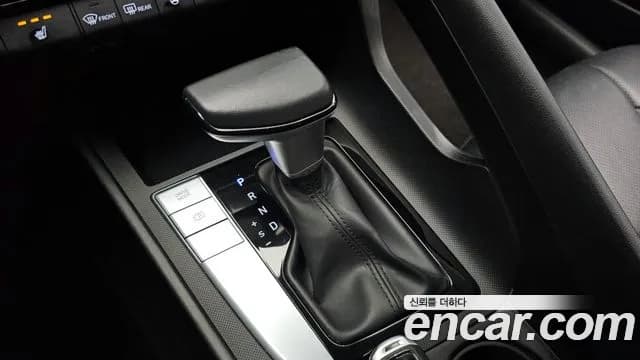 2021 Hyundai Avante (CN7) 1.6 Sold VIN KMHLL41EEMU236617 – exterior detail 2021 Hyundai Avante (CN7) 1.6 Sold VIN KMHLL41EEMU236617 – exterior detail