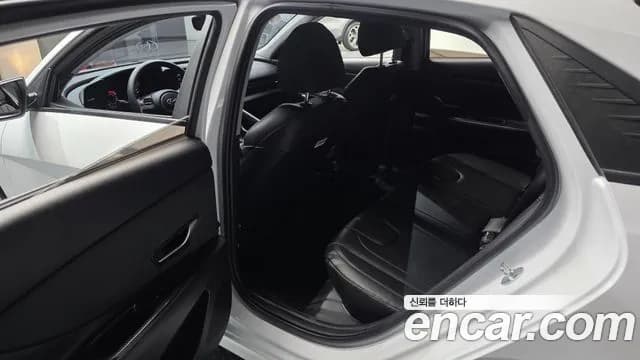 2023 Hyundai Avante (CN7) 1.6 Sold VIN KMHLL41EEPU349724 – interior seats 2023 Hyundai Avante (CN7) 1.6 Sold VIN KMHLL41EEPU349724 – interior seats