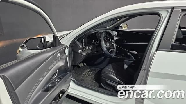 2023 Hyundai Avante (CN7) 1.6 Sold VIN KMHLL41EEPU365350 – side profile 2023 Hyundai Avante (CN7) 1.6 Sold VIN KMHLL41EEPU365350 – side profile