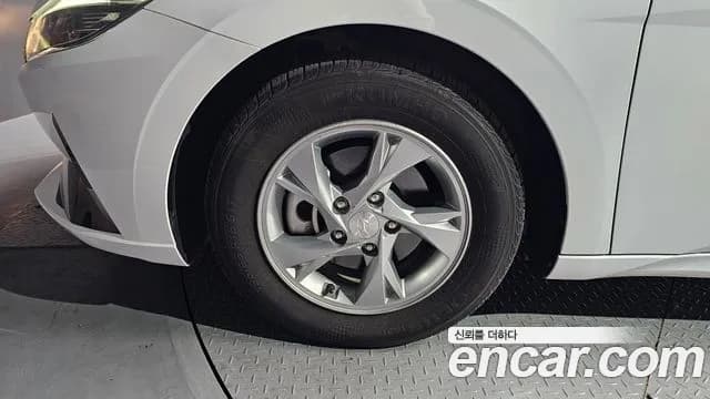 2023 Hyundai Avante (CN7) 1.6 Sold VIN KMHLL41EEPU365350 – photo 16 2023 Hyundai Avante (CN7) 1.6 Sold VIN KMHLL41EEPU365350 – photo 16
