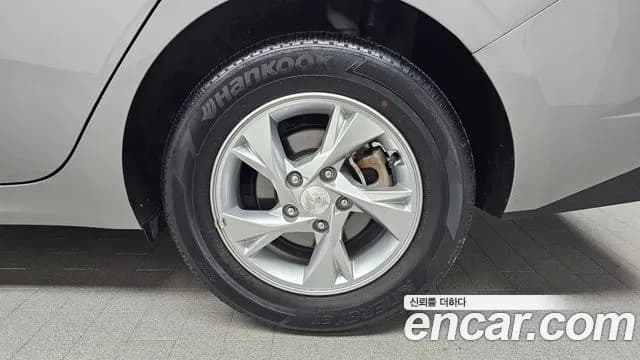 2023 Hyundai Avante (CN7) 1.6 Sold VIN KMHLL41EEPU390541 – photo 32 2023 Hyundai Avante (CN7) 1.6 Sold VIN KMHLL41EEPU390541 – photo 32