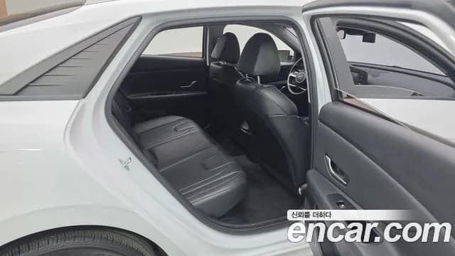 2021 Hyundai Avante Hybrid (CN7) Smart Sold VIN KMHLL41JGMU011246 – side profile 2021 Hyundai Avante Hybrid (CN7) Smart Sold VIN KMHLL41JGMU011246 – side profile