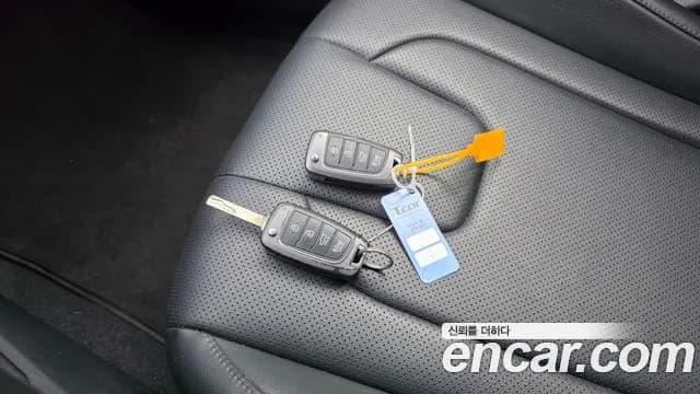 2021 Hyundai Avante Hybrid (CN7) Smart Sold VIN KMHLL41JGMU011246 – trunk area 2021 Hyundai Avante Hybrid (CN7) Smart Sold VIN KMHLL41JGMU011246 – trunk area