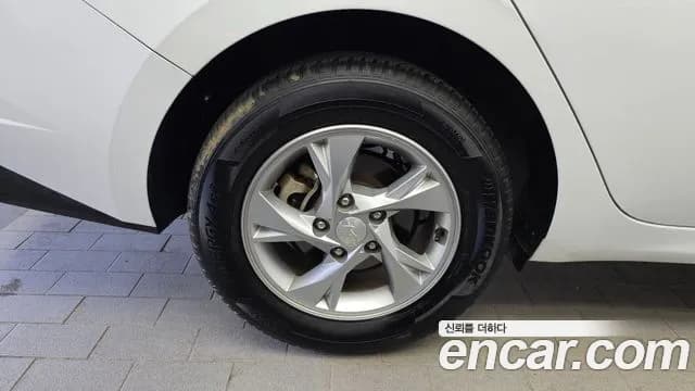 2021 Hyundai Avante (CN7) 1.6 Sold VIN KMHLM41EEMU002850 – photo 16 2021 Hyundai Avante (CN7) 1.6 Sold VIN KMHLM41EEMU002850 – photo 16
