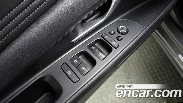 2021 Hyundai Avante (CN7) 1.6 Sold VIN KMHLM41EEMU030764 – interior seats 2021 Hyundai Avante (CN7) 1.6 Sold VIN KMHLM41EEMU030764 – interior seats