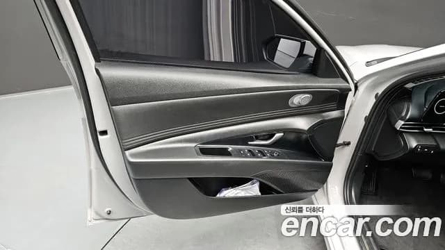 2021 Hyundai Avante (CN7) 1.6 Sold VIN KMHLM41EEMU030972 – side profile 2021 Hyundai Avante (CN7) 1.6 Sold VIN KMHLM41EEMU030972 – side profile
