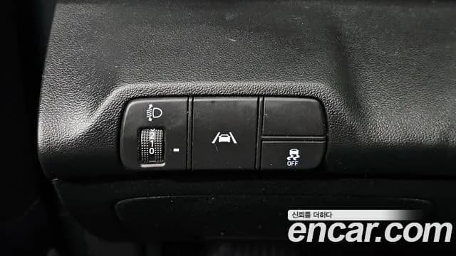 2021 Hyundai Avante (CN7) 1.6 Sold VIN KMHLM41EEMU036269 – undercarriage 2021 Hyundai Avante (CN7) 1.6 Sold VIN KMHLM41EEMU036269 – undercarriage