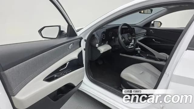 2021 Hyundai Avante (CN7) 1.6 Sold VIN KMHLM41EEMU054118 – front exterior 2021 Hyundai Avante (CN7) 1.6 Sold VIN KMHLM41EEMU054118 – front exterior