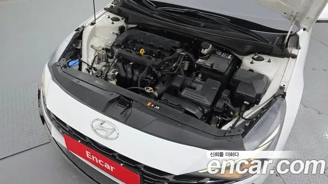 2021 Hyundai Avante (CN7) 1.6 Sold VIN KMHLM41EEMU054118 – side profile 2021 Hyundai Avante (CN7) 1.6 Sold VIN KMHLM41EEMU054118 – side profile