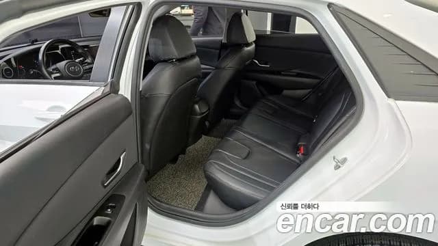 2021 Hyundai Avante (CN7) 1.6 Sold VIN KMHLM41EEMU093820 – undercarriage 2021 Hyundai Avante (CN7) 1.6 Sold VIN KMHLM41EEMU093820 – undercarriage