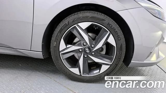 2021 Hyundai Avante (CN7) 1.6 Sold VIN KMHLM41EEMU104298 – rear exterior 2021 Hyundai Avante (CN7) 1.6 Sold VIN KMHLM41EEMU104298 – rear exterior