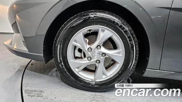 2021 Hyundai Avante (CN7) 1.6 Sold VIN KMHLM41EEMU141410 – front exterior 2021 Hyundai Avante (CN7) 1.6 Sold VIN KMHLM41EEMU141410 – front exterior