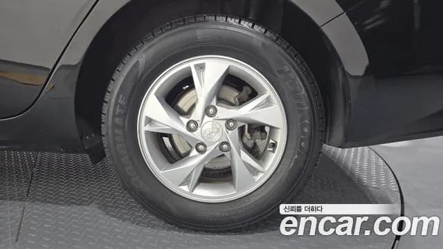 2021 Hyundai Avante (CN7) 1.6 Sold VIN KMHLM41EEMU163568 – dashboard 2021 Hyundai Avante (CN7) 1.6 Sold VIN KMHLM41EEMU163568 – dashboard