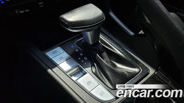 2021 Hyundai Avante (CN7) 1.6 Sold VIN KMHLM41EEMU179265 – interior seats 2021 Hyundai Avante (CN7) 1.6 Sold VIN KMHLM41EEMU179265 – interior seats