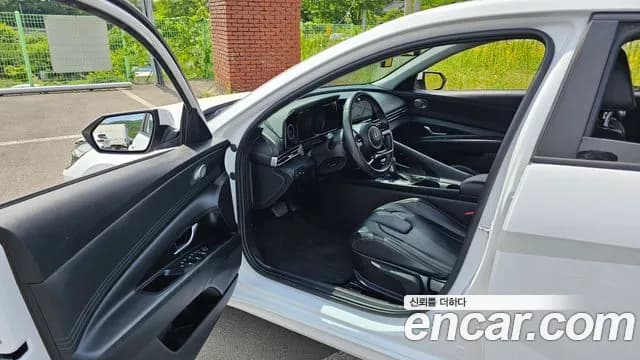 2021 Hyundai Avante (CN7) 1.6 Sold VIN KMHLM41EEMU179265 – undercarriage 2021 Hyundai Avante (CN7) 1.6 Sold VIN KMHLM41EEMU179265 – undercarriage