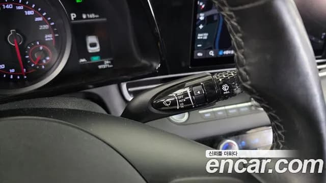 2021 Hyundai Avante (CN7) 1.6 Sold VIN KMHLM41EEMU201819 – trunk area 2021 Hyundai Avante (CN7) 1.6 Sold VIN KMHLM41EEMU201819 – trunk area