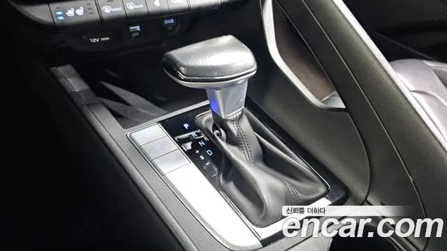 2021 Hyundai Avante (CN7) 1.6 Sold VIN KMHLM41EEMU206818 – exterior detail 2021 Hyundai Avante (CN7) 1.6 Sold VIN KMHLM41EEMU206818 – exterior detail