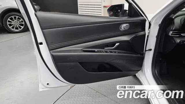 2021 Hyundai Avante (CN7) 1.6 Sold VIN KMHLM41EEMU212526 – undercarriage 2021 Hyundai Avante (CN7) 1.6 Sold VIN KMHLM41EEMU212526 – undercarriage