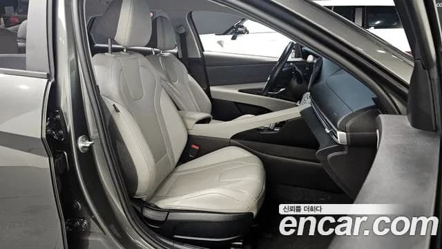 2021 Hyundai Avante (CN7) 1.6 Sold VIN KMHLM41EEMU218626 – trunk area 2021 Hyundai Avante (CN7) 1.6 Sold VIN KMHLM41EEMU218626 – trunk area