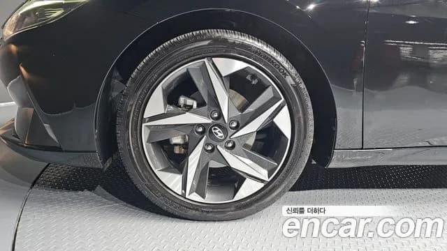 2021 Hyundai Avante (CN7) 1.6 Sold VIN KMHLM41EEMU221161 – dashboard 2021 Hyundai Avante (CN7) 1.6 Sold VIN KMHLM41EEMU221161 – dashboard