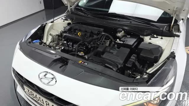 2021 Hyundai Avante (CN7) 1.6 Sold VIN KMHLM41EEMU235447 – interior seats 2021 Hyundai Avante (CN7) 1.6 Sold VIN KMHLM41EEMU235447 – interior seats
