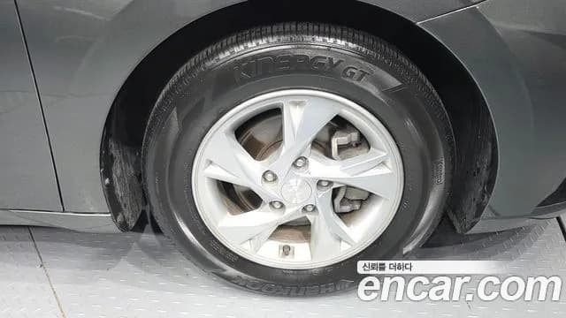 2021 Hyundai Avante (CN7) 1.6 Sold VIN KMHLM41EEMU248760 – dashboard 2021 Hyundai Avante (CN7) 1.6 Sold VIN KMHLM41EEMU248760 – dashboard