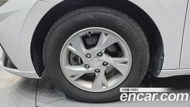 2022 Hyundai Avante (CN7) 1.6 Sold VIN KMHLM41EENU276770 – dashboard 2022 Hyundai Avante (CN7) 1.6 Sold VIN KMHLM41EENU276770 – dashboard