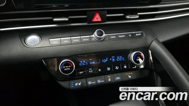 2022 Hyundai Avante (CN7) 1.6 Sold VIN KMHLM41EENU316152 – interior seats 2022 Hyundai Avante (CN7) 1.6 Sold VIN KMHLM41EENU316152 – interior seats