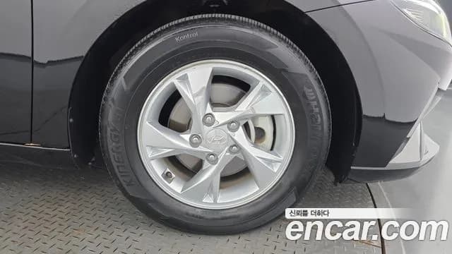 2022 Hyundai Avante (CN7) 1.6 Sold VIN KMHLM41EENU321668 – photo 28 2022 Hyundai Avante (CN7) 1.6 Sold VIN KMHLM41EENU321668 – photo 28