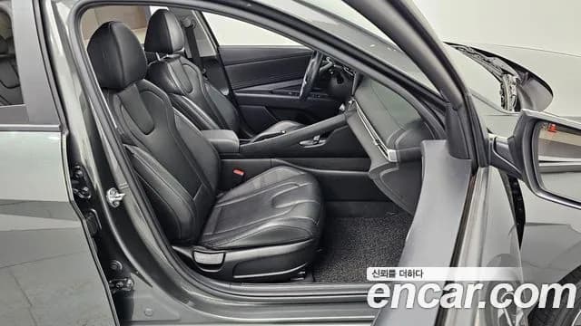 2022 Hyundai Avante (CN7) 1.6 Sold VIN KMHLM41EENU324974 – rear exterior 2022 Hyundai Avante (CN7) 1.6 Sold VIN KMHLM41EENU324974 – rear exterior