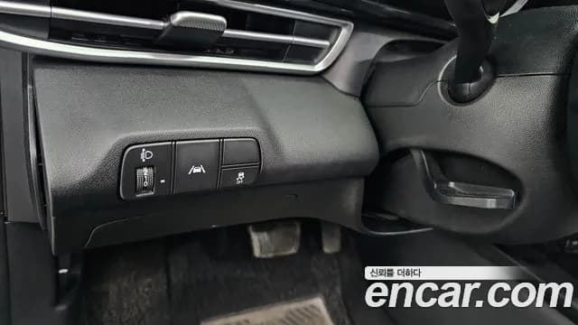 2022 Hyundai Avante (CN7) 1.6 Sold VIN KMHLM41EENU324974 – undercarriage 2022 Hyundai Avante (CN7) 1.6 Sold VIN KMHLM41EENU324974 – undercarriage