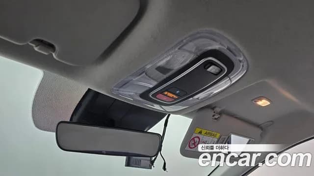 2022 Hyundai Avante (CN7) 1.6 Sold VIN KMHLM41EENU330324 – interior seats 2022 Hyundai Avante (CN7) 1.6 Sold VIN KMHLM41EENU330324 – interior seats
