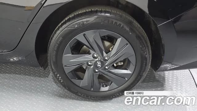2023 Hyundai Avante (CN7) 1.6 Sold VIN KMHLM41EEPU353388 – trunk area 2023 Hyundai Avante (CN7) 1.6 Sold VIN KMHLM41EEPU353388 – trunk area