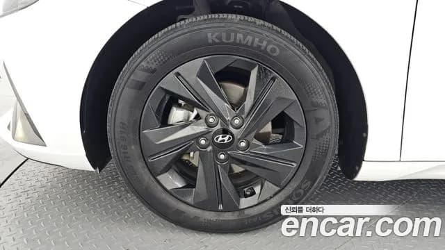 2023 Hyundai Avante (CN7) 1.6 Sold VIN KMHLM41EEPU354066 – undercarriage 2023 Hyundai Avante (CN7) 1.6 Sold VIN KMHLM41EEPU354066 – undercarriage