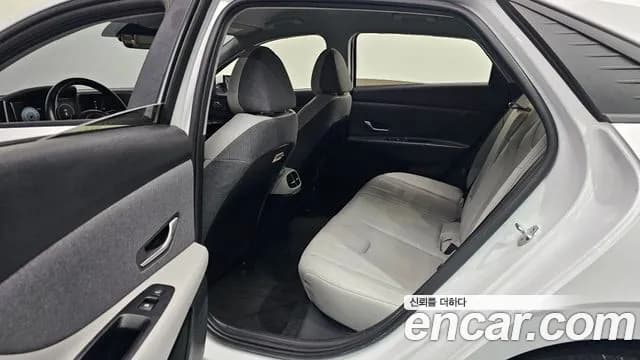 2023 Hyundai Avante (CN7) 1.6 Sold VIN KMHLM41EEPU355413 – dashboard 2023 Hyundai Avante (CN7) 1.6 Sold VIN KMHLM41EEPU355413 – dashboard