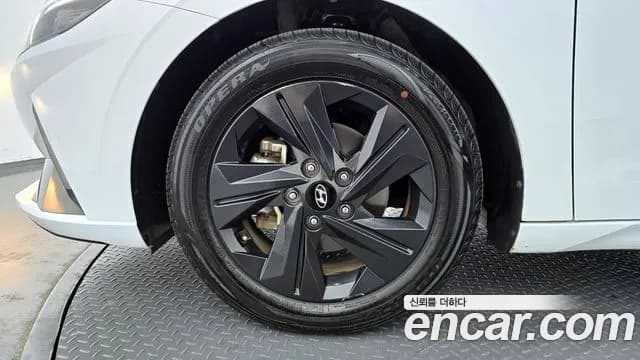 2023 Hyundai Avante (CN7) 1.6 Sold VIN KMHLM41EEPU357315 – photo 11 2023 Hyundai Avante (CN7) 1.6 Sold VIN KMHLM41EEPU357315 – photo 11