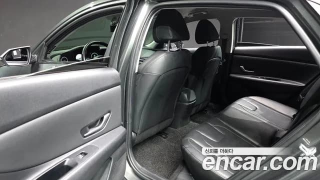 2023 Hyundai Avante (CN7) 1.6 Sold VIN KMHLM41EEPU424597 – rear exterior 2023 Hyundai Avante (CN7) 1.6 Sold VIN KMHLM41EEPU424597 – rear exterior