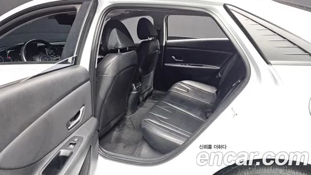 2023 Hyundai Avante (CN7) 1.6 Sold VIN KMHLM41EEPU445852 – rear exterior 2023 Hyundai Avante (CN7) 1.6 Sold VIN KMHLM41EEPU445852 – rear exterior