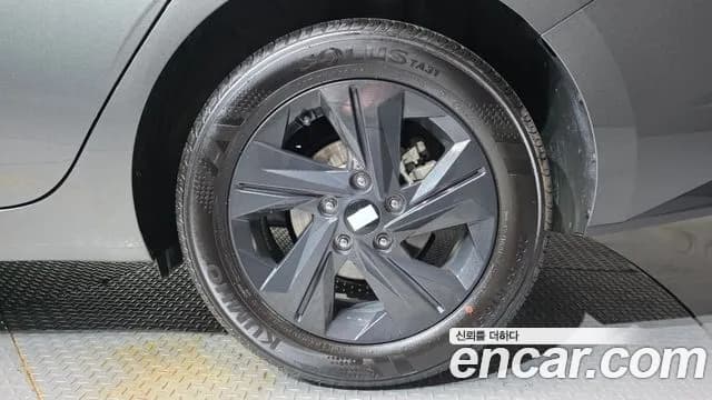 2023 Hyundai Avante (CN7) 1.6 Sold VIN KMHLM41EEPU485317 – front exterior 2023 Hyundai Avante (CN7) 1.6 Sold VIN KMHLM41EEPU485317 – front exterior