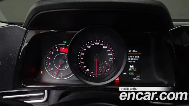 2023 Hyundai Avante (CN7) 1.6 Sold VIN KMHLM41EEPU485317 – interior seats 2023 Hyundai Avante (CN7) 1.6 Sold VIN KMHLM41EEPU485317 – interior seats