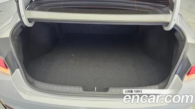 2023 Hyundai Avante (CN7) 1.6 Sold VIN KMHLM41EEPU491394 – undercarriage 2023 Hyundai Avante (CN7) 1.6 Sold VIN KMHLM41EEPU491394 – undercarriage