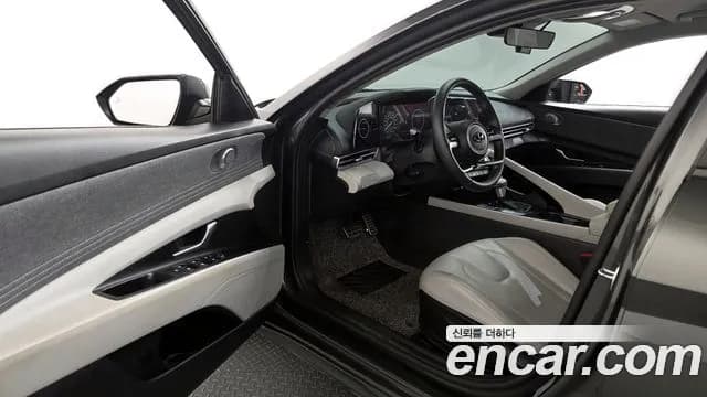 2023 Hyundai Avante (CN7) 1.6 Sold VIN KMHLM41EEPU500053 – exterior detail 2023 Hyundai Avante (CN7) 1.6 Sold VIN KMHLM41EEPU500053 – exterior detail