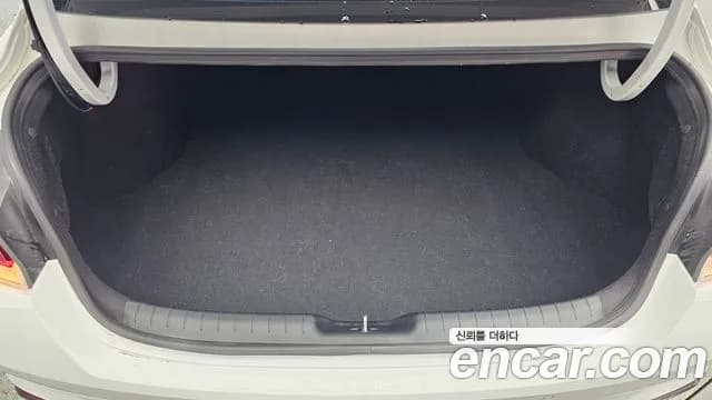 2023 Hyundai Avante (CN7) 1.6 Sold VIN KMHLM41EEPU543383 – dashboard 2023 Hyundai Avante (CN7) 1.6 Sold VIN KMHLM41EEPU543383 – dashboard