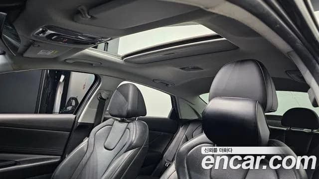 2021 Hyundai Avante Hybrid (CN7) Modern Sold VIN KMHLM41JGMU010361 – exterior detail 2021 Hyundai Avante Hybrid (CN7) Modern Sold VIN KMHLM41JGMU010361 – exterior detail