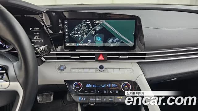 2022 Hyundai Avante Hybrid (CN7) Modern Sold VIN KMHLM41JGNU022057 – trunk area 2022 Hyundai Avante Hybrid (CN7) Modern Sold VIN KMHLM41JGNU022057 – trunk area