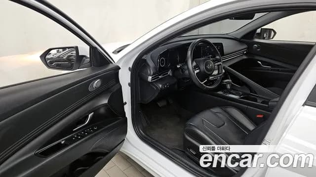 2023 Hyundai Avante Hybrid (CN7) Modern Sold VIN KMHLM41JGPU028049 – interior seats 2023 Hyundai Avante Hybrid (CN7) Modern Sold VIN KMHLM41JGPU028049 – interior seats