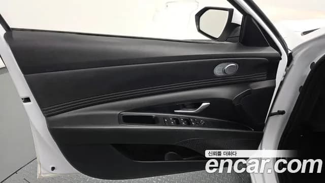 2023 Hyundai Avante Hybrid (CN7) Modern Sold VIN KMHLM41JGPU041867 – dashboard 2023 Hyundai Avante Hybrid (CN7) Modern Sold VIN KMHLM41JGPU041867 – dashboard
