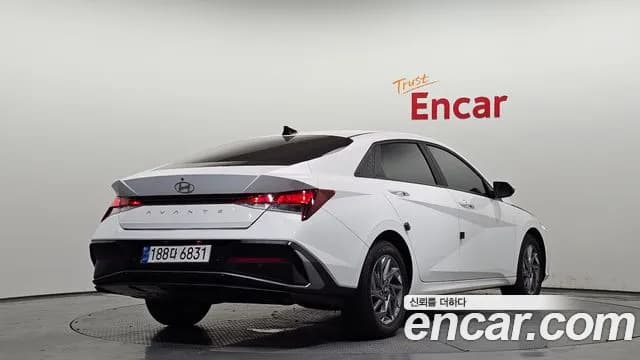 2024 Hyundai The New Avante Hybrid (CN7) Smart Sold VIN KMHLM41JGRU083839 – front exterior 2024 Hyundai The New Avante Hybrid (CN7) Smart Sold VIN KMHLM41JGRU083839 – front exterior