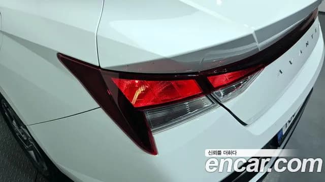 2024 Hyundai The New Avante Hybrid (CN7) Smart Sold VIN KMHLM41JGRU083839 – side profile 2024 Hyundai The New Avante Hybrid (CN7) Smart Sold VIN KMHLM41JGRU083839 – side profile